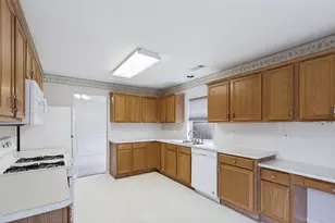 6811 Shelby Oaks Dr, Richmond, TX 77407 - Photo 4