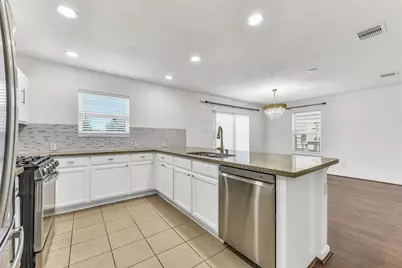 15134 Trinity Meadow Drive, Houston, TX 77489 - Photo 10