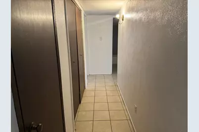 6110 W Ridgecreek Drive, Houston, TX 77053 - Photo 6