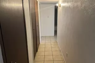 6110 W Ridgecreek Dr, Houston, TX 77053 - Photo 6