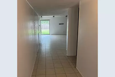 6110 W Ridgecreek Drive, Houston, TX 77053 - Photo 10