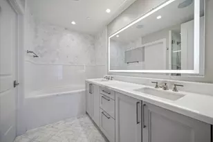 2047 Westcreek Ln, Houston, TX 77027 - Photo 16