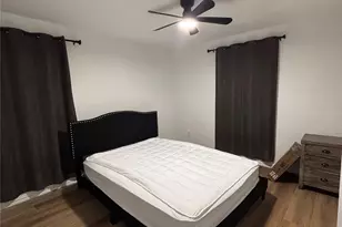 5718 Ricky St, Houston, TX 77033 - Photo 10