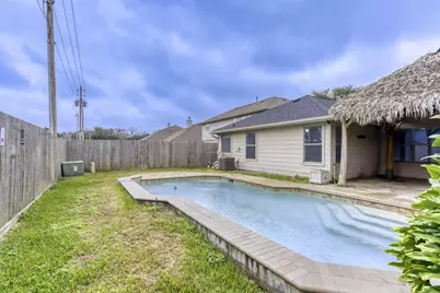 16919 Canyon Springs Lane, Friendswood, TX 77546 - Photo 14