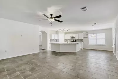 16919 Canyon Springs Lane, Friendswood, TX 77546 - Photo 6