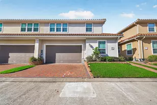 9 W Oaks Dr, Houston, TX 77058 - Photo 4