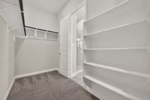 9 W Oaks Dr, Houston, TX 77058 - Photo 10
