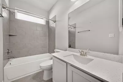 9 W Oaks Drive, Houston, TX 77058 - Photo 40