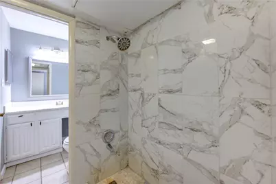 2110 Wilcrest Drive #140, Houston, TX 77042 - Photo 18