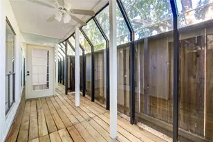 2110 Wilcrest Dr, Houston, TX 77042 - Photo 12