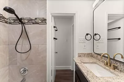 4135 Hill Oak Drive, Houston, TX 77092 - Photo 18