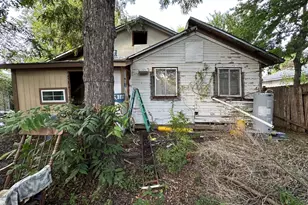 1818 San Carlos St, San Antonio, TX 78207 - Photo 2