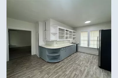 110 & 100 Barnard Street, Livingston, TX 77351 - Photo 8