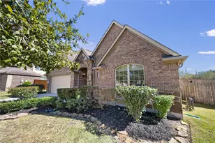 2411 Linden Bluff Ct, Sugar Land, TX 77479 - Photo 4