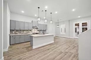 230 W 28th St, Houston, TX 77008 - Photo 10