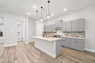 230 W 28th St, Houston, TX 77008 - Photo 12