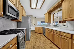 13514 J B K Memorial Dr, Willis, TX 77318 - Photo 10