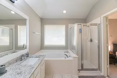 46 S Wynnoak Circle, The Woodlands, TX 77382 - Photo 30