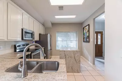 46 S Wynnoak Circle, The Woodlands, TX 77382 - Photo 14