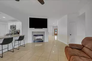 3034 Millers Oak Ln, Sugar Land, TX 77498 - Photo 8