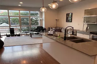 207 Pierce St, Houston, TX 77002 - Photo 6