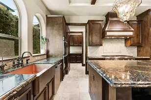 3751 Aberdeen Way, Houston, TX 77025 - Photo 12