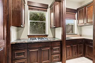 3751 Aberdeen Way, Houston, TX 77025 - Photo 14