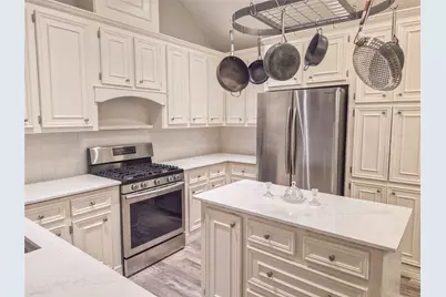 108 Audubon Woods Drive, Richwood, TX 77531 - Photo 6