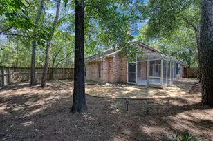 95 N Crossed Birch Pl, The Woodlands, TX 77381 - Photo 36