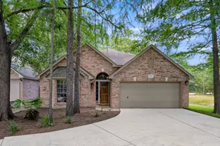 95 N Crossed Birch Pl, The Woodlands, TX 77381 - Photo 1