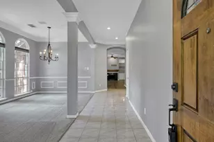 95 N Crossed Birch Pl, The Woodlands, TX 77381 - Photo 4