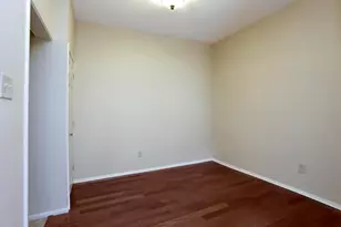 9009 Richmond Ave, Houston, TX 77063 - Photo 10