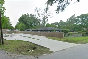 9011 Sherbourne St, Houston, TX 77016 - Photo 1