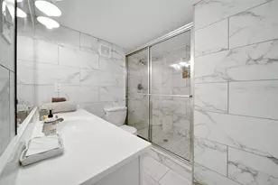 1601 S Shepherd Dr, Houston, TX 77019 - Photo 18