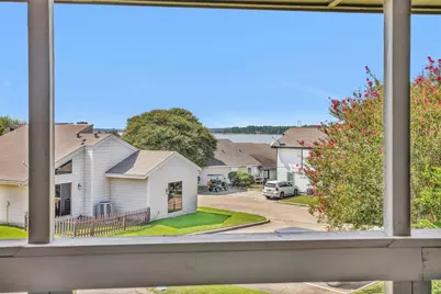 36 April Point Drive N, Montgomery, TX 77356 - Photo 2