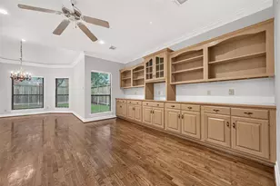 919 Ivy Pkwy Dr, Houston, TX 77077 - Photo 12