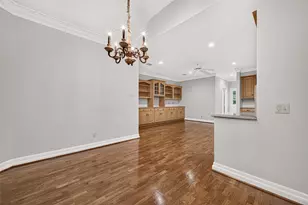 919 Ivy Pkwy Dr, Houston, TX 77077 - Photo 10