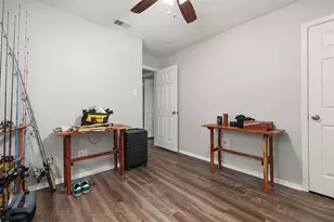 10915 Pecan Dr, La Porte, TX 77571 - Photo 22