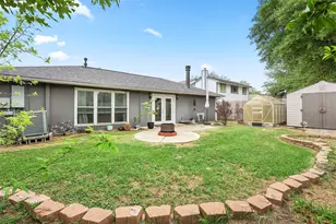 10915 Pecan Dr, La Porte, TX 77571 - Photo 24