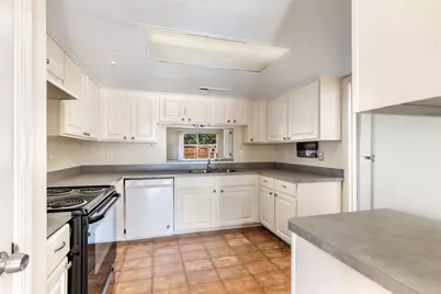 5902 Arncliffe Drive, Houston, TX 77088 - Photo 14