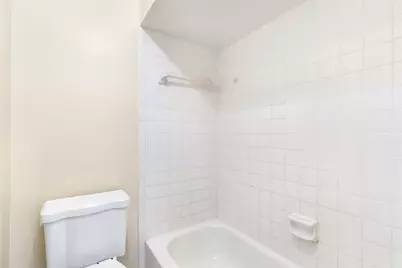 5902 Arncliffe Drive, Houston, TX 77088 - Photo 30