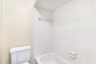 5902 Arncliffe Dr, Houston, TX 77088 - Photo 30