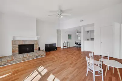 10555 Turtlewood Court #511, Houston, TX 77072 - Photo 4