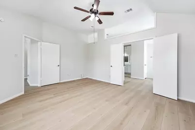 4718 Sunshine Drive, Sugar Land, TX 77479 - Photo 20