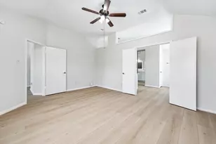 4718 Sunshine Dr, Sugar Land, TX 77479 - Photo 20