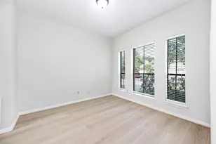 4718 Sunshine Dr, Sugar Land, TX 77479 - Photo 10