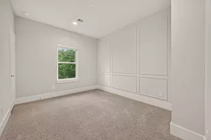 838 Fisher St, Houston, TX 77018 - Photo 16
