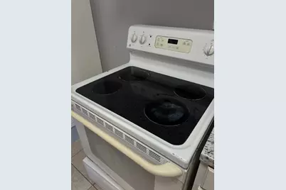 538 Glenvale Drive #B, Houston, TX 77060 - Photo 6