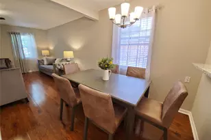 5206 Arboles Dr, Houston, TX 77035 - Photo 2