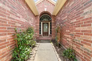 7023 Kendall Lake Ct, Richmond, TX 77407 - Photo 4